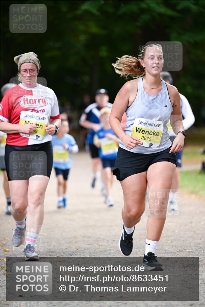 31.08.2025 - 21. Blankeneser Heldenlauf Dr. Thomas Lammeyer http://msf.ph/oto/8633451 31.08.2025 10:25:04 Laufen 6, 9, 2276 meine-sportfotos.de