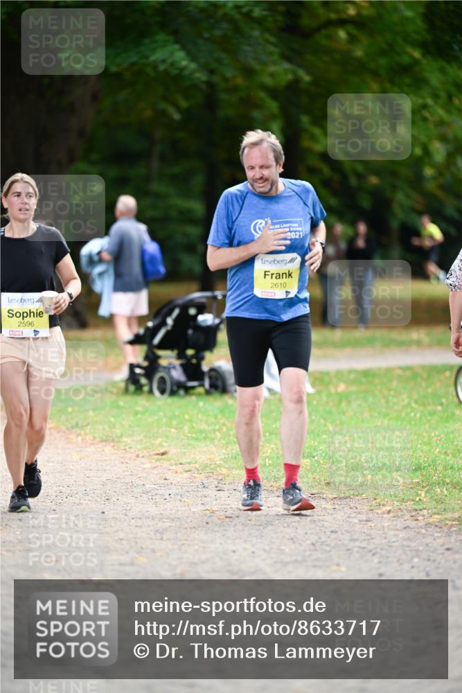 31.08.2025 - 21. Blankeneser Heldenlauf Dr. Thomas Lammeyer http://msf.ph/oto/8633717 31.08.2025 10:26:32 Laufen 2596, 2021, 2610 meine-sportfotos.de