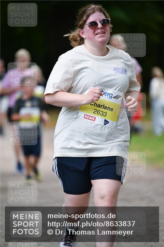 31.08.2025 - 21. Blankeneser Heldenlauf Dr. Thomas Lammeyer http://msf.ph/oto/8633837 31.08.2025 10:26:58 Laufen 2633 meine-sportfotos.de