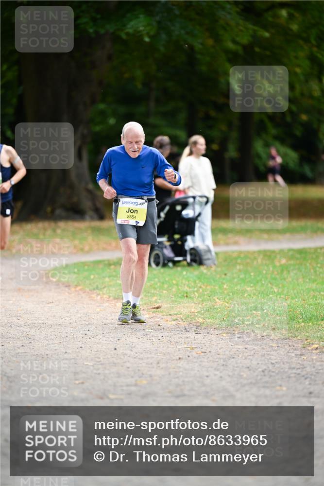 31.08.2025 - 21. Blankeneser Heldenlauf Dr. Thomas Lammeyer http://msf.ph/oto/8633965 31.08.2025 10:27:47 Laufen 2554 meine-sportfotos.de