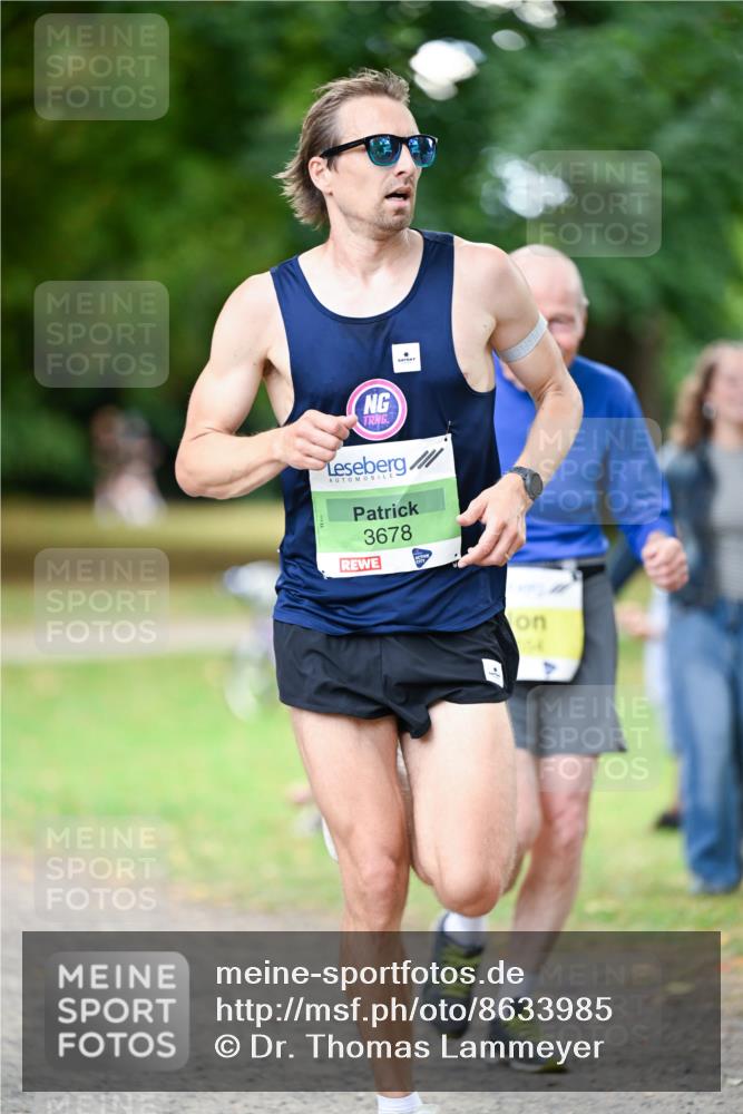 31.08.2025 - 21. Blankeneser Heldenlauf Dr. Thomas Lammeyer http://msf.ph/oto/8633985 31.08.2025 10:27:51 Laufen 3678 meine-sportfotos.de