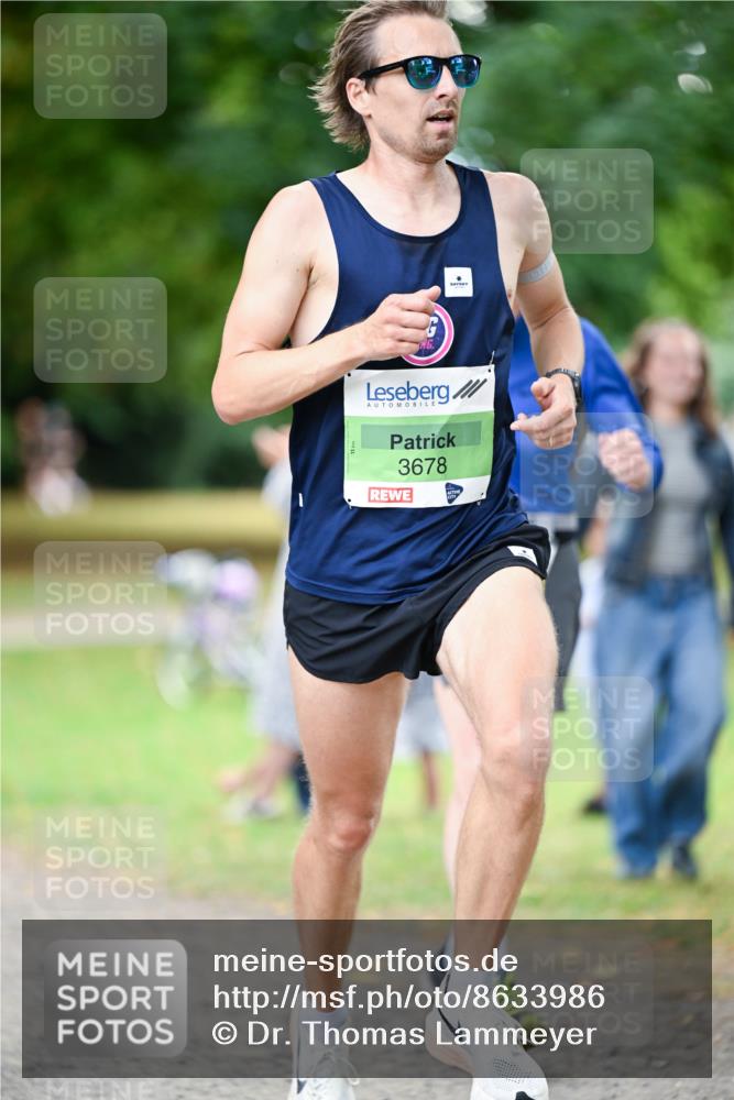 31.08.2025 - 21. Blankeneser Heldenlauf Dr. Thomas Lammeyer http://msf.ph/oto/8633986 31.08.2025 10:27:52 Laufen 3678 meine-sportfotos.de