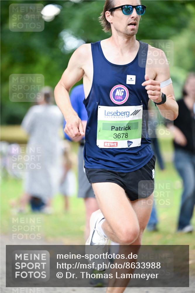 31.08.2025 - 21. Blankeneser Heldenlauf Dr. Thomas Lammeyer http://msf.ph/oto/8633988 31.08.2025 10:27:52 Laufen 3678 meine-sportfotos.de
