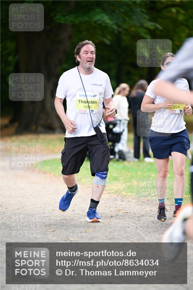 31.08.2025 - 21. Blankeneser Heldenlauf Dr. Thomas Lammeyer http://msf.ph/oto/8634034 31.08.2025 10:28:07 Laufen 2606, 2546 meine-sportfotos.de