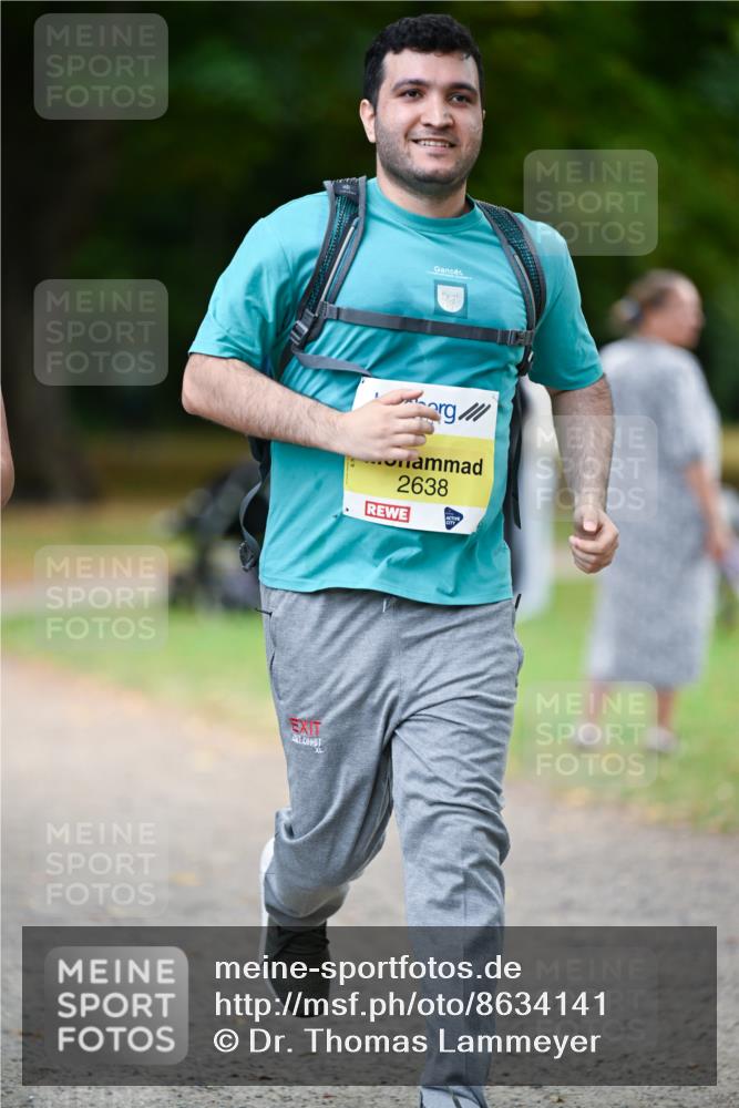 31.08.2025 - 21. Blankeneser Heldenlauf Dr. Thomas Lammeyer http://msf.ph/oto/8634141 31.08.2025 10:29:03 Laufen 2638 meine-sportfotos.de