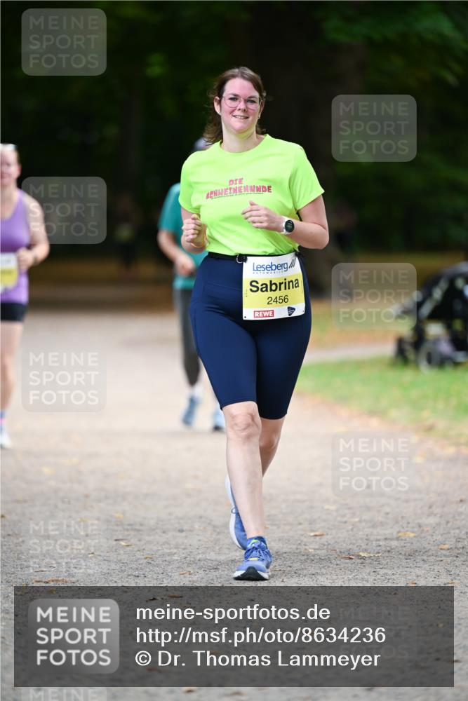 31.08.2025 - 21. Blankeneser Heldenlauf Dr. Thomas Lammeyer http://msf.ph/oto/8634236 31.08.2025 10:29:38 Laufen 2456 meine-sportfotos.de