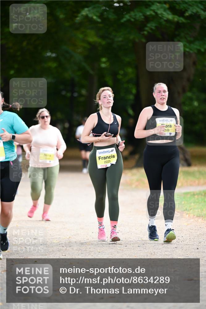 31.08.2025 - 21. Blankeneser Heldenlauf Dr. Thomas Lammeyer http://msf.ph/oto/8634289 31.08.2025 10:30:07 Laufen 2225, 188 meine-sportfotos.de