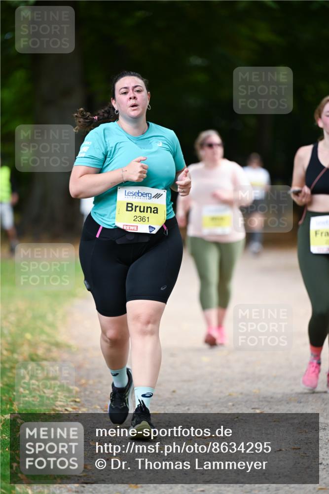 31.08.2025 - 21. Blankeneser Heldenlauf Dr. Thomas Lammeyer http://msf.ph/oto/8634295 31.08.2025 10:30:09 Laufen 2361 meine-sportfotos.de