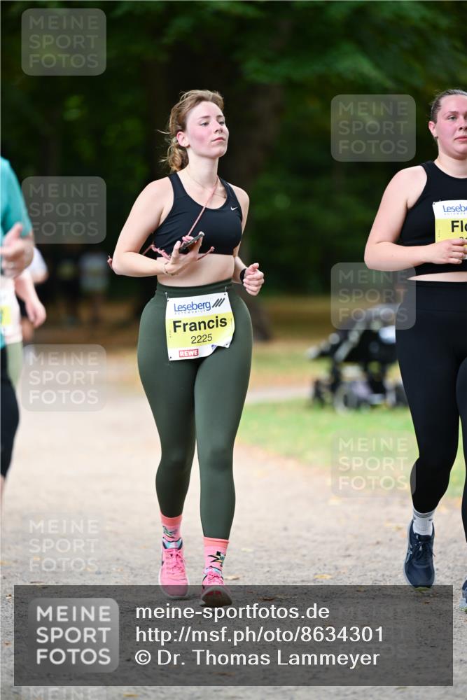 31.08.2025 - 21. Blankeneser Heldenlauf Dr. Thomas Lammeyer http://msf.ph/oto/8634301 31.08.2025 10:30:10 Laufen 2225 meine-sportfotos.de