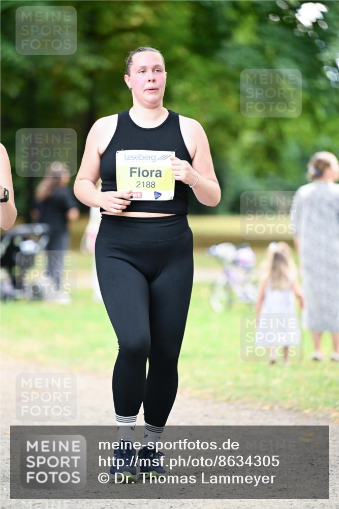 31.08.2025 - 21. Blankeneser Heldenlauf Dr. Thomas Lammeyer http://msf.ph/oto/8634305 31.08.2025 10:30:11 Laufen 2188 meine-sportfotos.de