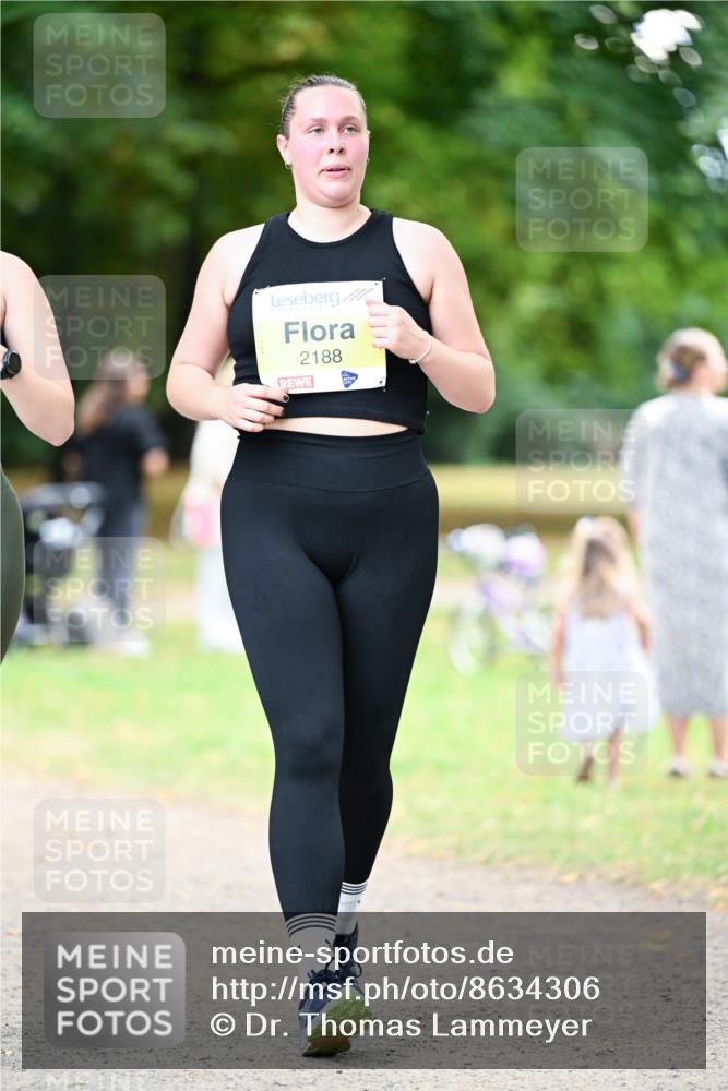 31.08.2025 - 21. Blankeneser Heldenlauf Dr. Thomas Lammeyer http://msf.ph/oto/8634306 31.08.2025 10:30:11 Laufen 2188 meine-sportfotos.de