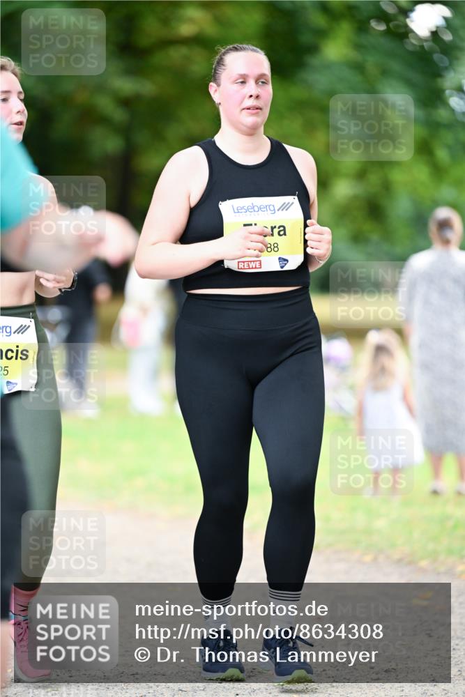 31.08.2025 - 21. Blankeneser Heldenlauf Dr. Thomas Lammeyer http://msf.ph/oto/8634308 31.08.2025 10:30:12 Laufen 25, 88 meine-sportfotos.de