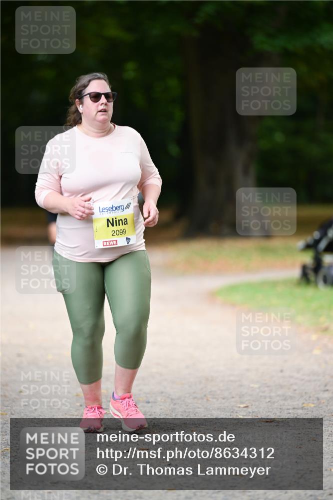 31.08.2025 - 21. Blankeneser Heldenlauf Dr. Thomas Lammeyer http://msf.ph/oto/8634312 31.08.2025 10:30:13 Laufen 2099 meine-sportfotos.de
