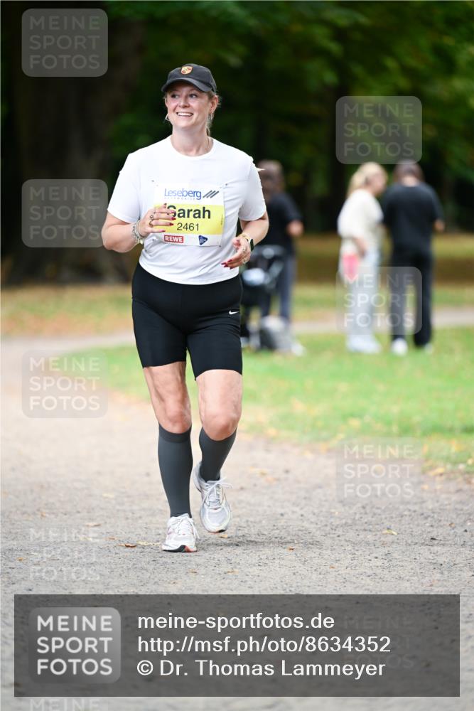 31.08.2025 - 21. Blankeneser Heldenlauf Dr. Thomas Lammeyer http://msf.ph/oto/8634352 31.08.2025 10:30:25 Laufen 2461 meine-sportfotos.de