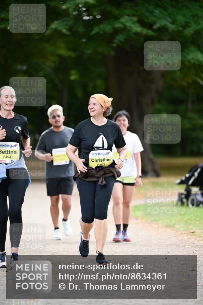 31.08.2025 - 21. Blankeneser Heldenlauf Dr. Thomas Lammeyer http://msf.ph/oto/8634361 31.08.2025 10:30:44 Laufen 2494, 2353 meine-sportfotos.de