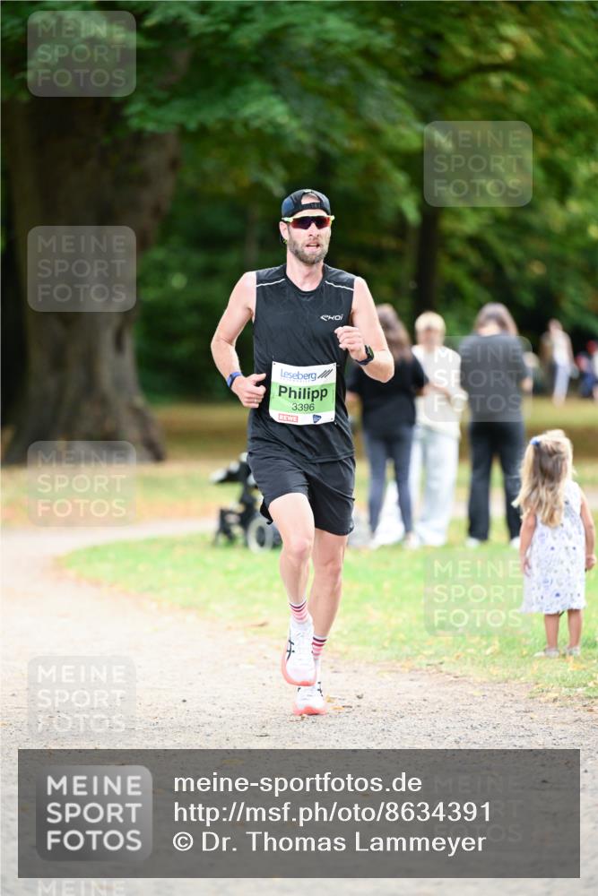 31.08.2025 - 21. Blankeneser Heldenlauf Dr. Thomas Lammeyer http://msf.ph/oto/8634391 31.08.2025 10:30:53 Laufen 3396 meine-sportfotos.de