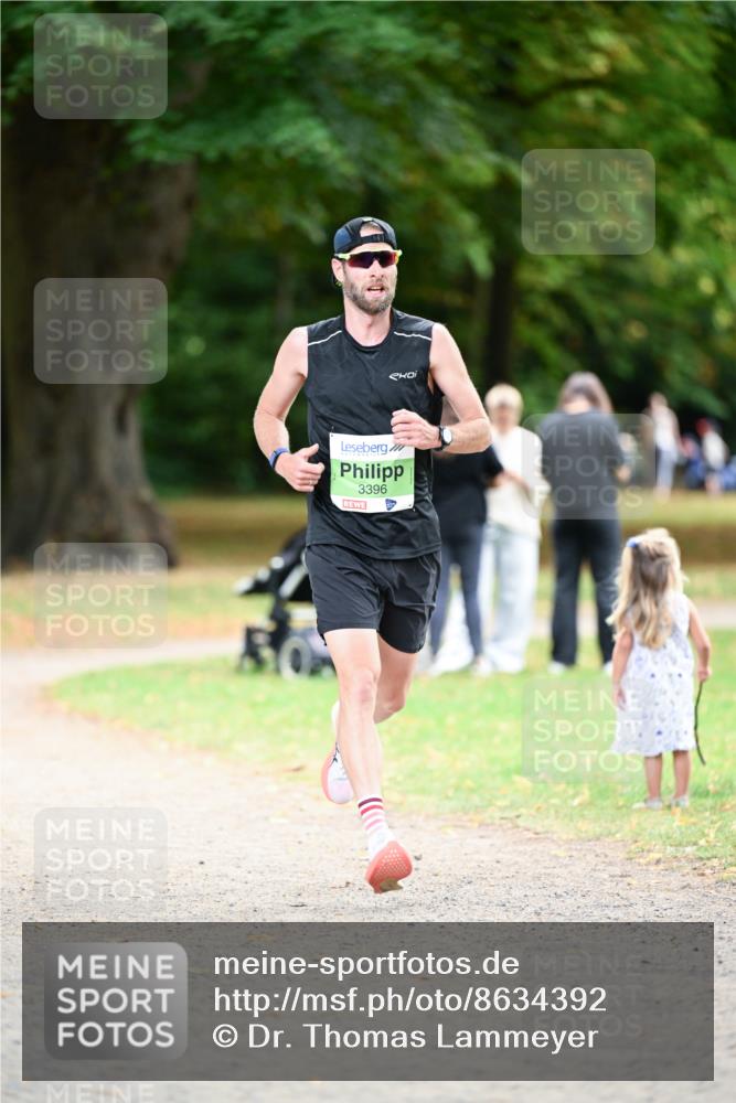 31.08.2025 - 21. Blankeneser Heldenlauf Dr. Thomas Lammeyer http://msf.ph/oto/8634392 31.08.2025 10:30:54 Laufen 3396 meine-sportfotos.de