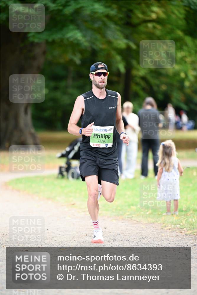 31.08.2025 - 21. Blankeneser Heldenlauf Dr. Thomas Lammeyer http://msf.ph/oto/8634393 31.08.2025 10:30:54 Laufen 3396 meine-sportfotos.de