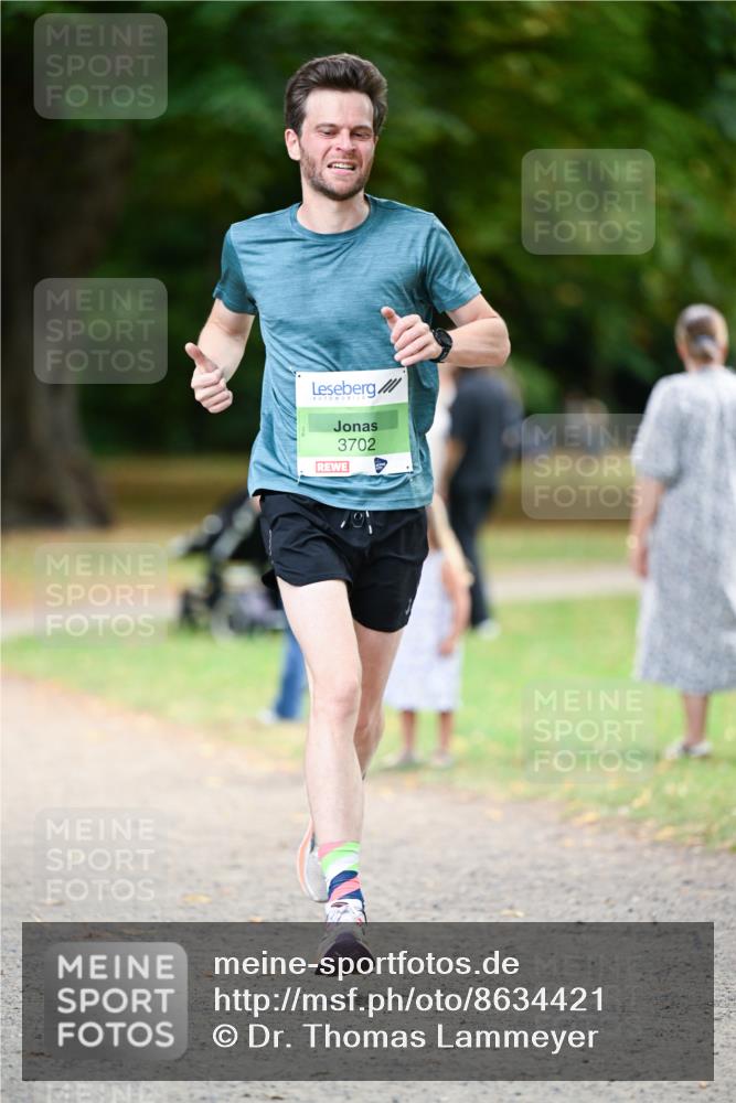 31.08.2025 - 21. Blankeneser Heldenlauf Dr. Thomas Lammeyer http://msf.ph/oto/8634421 31.08.2025 10:31:15 Laufen 3702 meine-sportfotos.de