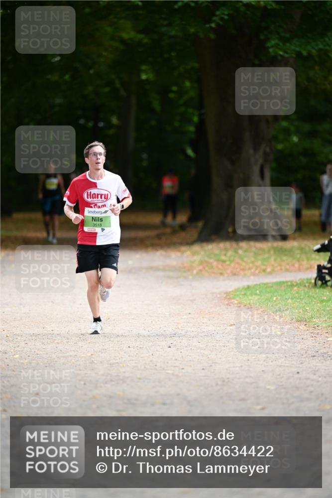 31.08.2025 - 21. Blankeneser Heldenlauf Dr. Thomas Lammeyer http://msf.ph/oto/8634422 31.08.2025 10:31:50 Laufen 3518 meine-sportfotos.de