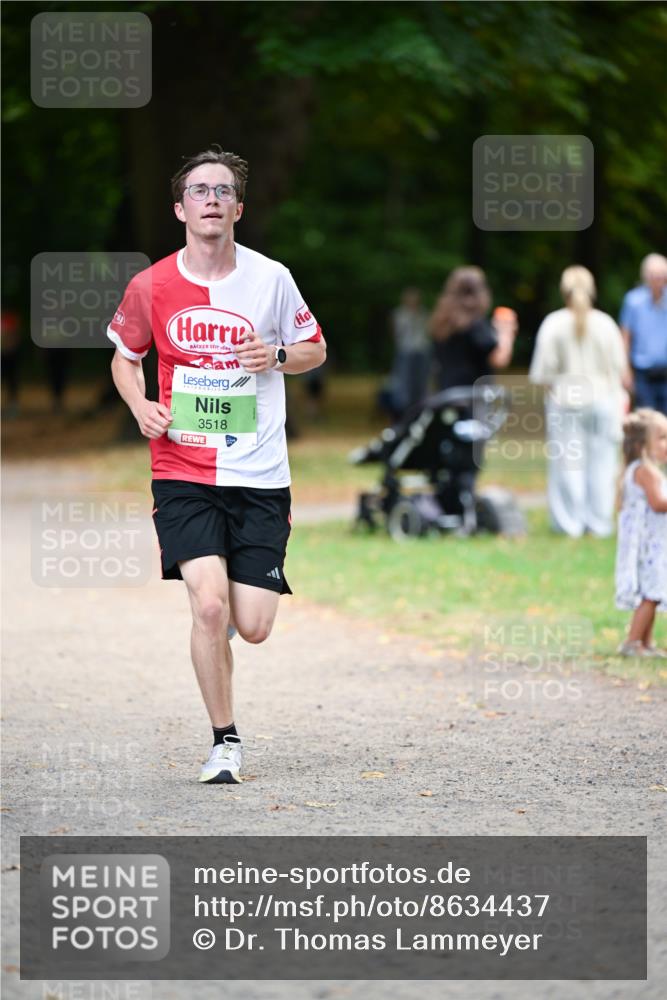 31.08.2025 - 21. Blankeneser Heldenlauf Dr. Thomas Lammeyer http://msf.ph/oto/8634437 31.08.2025 10:31:52 Laufen 16, 3518 meine-sportfotos.de