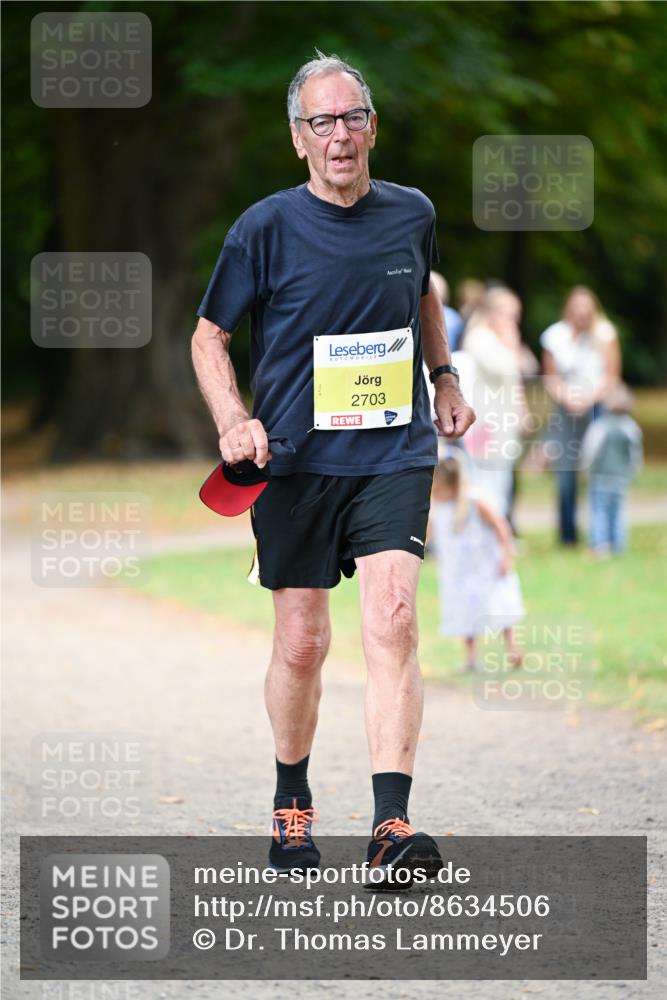 31.08.2025 - 21. Blankeneser Heldenlauf Dr. Thomas Lammeyer http://msf.ph/oto/8634506 31.08.2025 10:32:38 Laufen 2703 meine-sportfotos.de
