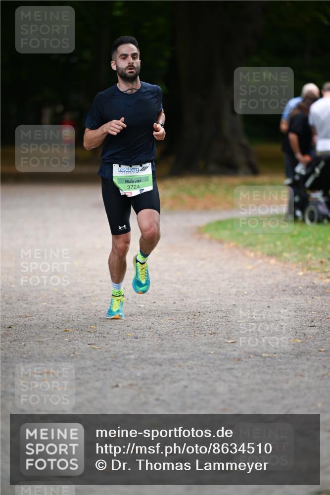 31.08.2025 - 21. Blankeneser Heldenlauf Dr. Thomas Lammeyer http://msf.ph/oto/8634510 31.08.2025 10:33:05 Laufen 3724, 1 meine-sportfotos.de