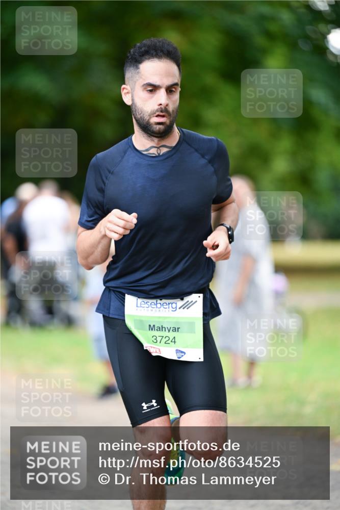 31.08.2025 - 21. Blankeneser Heldenlauf Dr. Thomas Lammeyer http://msf.ph/oto/8634525 31.08.2025 10:33:07 Laufen 3724 meine-sportfotos.de
