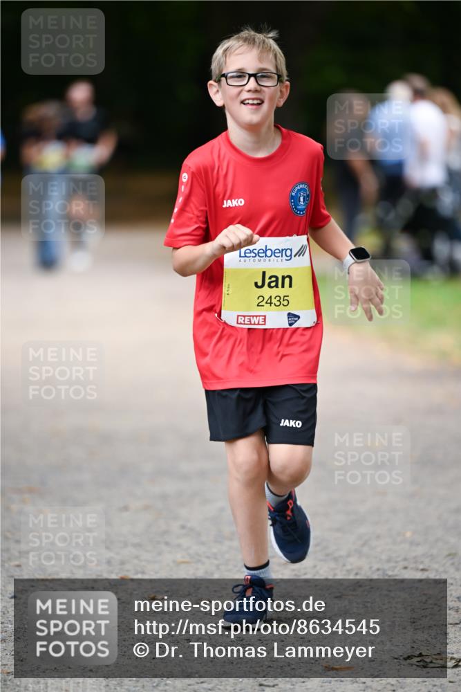 31.08.2025 - 21. Blankeneser Heldenlauf Dr. Thomas Lammeyer http://msf.ph/oto/8634545 31.08.2025 10:33:25 Laufen 2435 meine-sportfotos.de