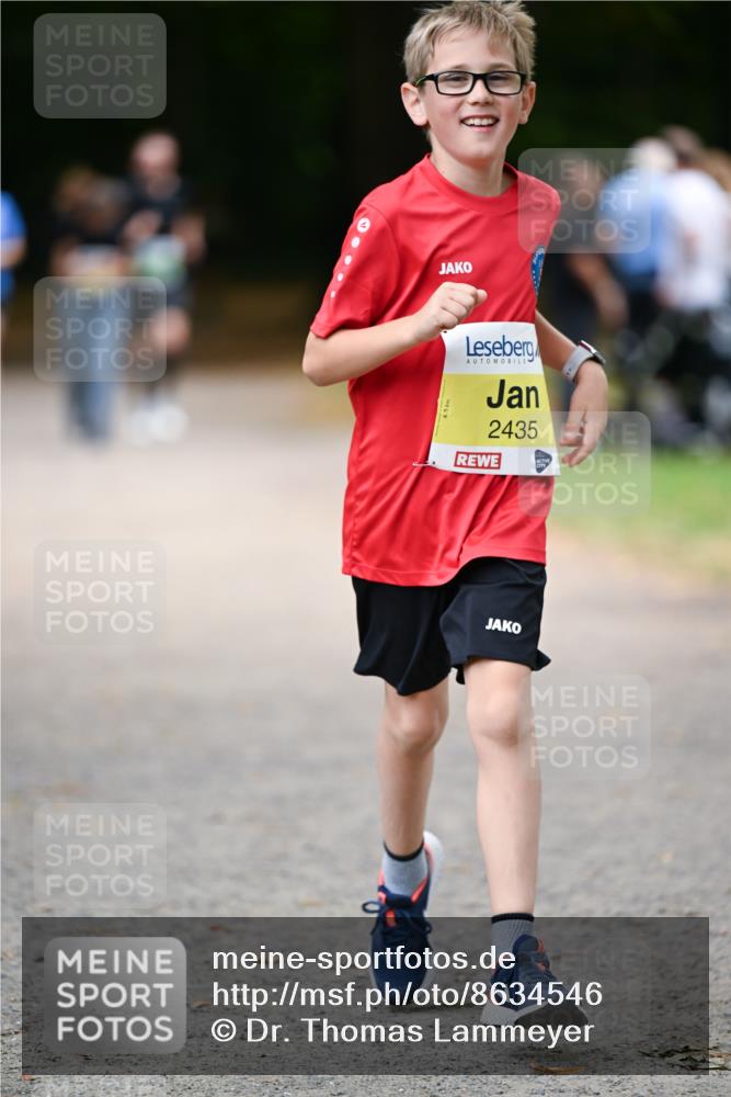 31.08.2025 - 21. Blankeneser Heldenlauf Dr. Thomas Lammeyer http://msf.ph/oto/8634546 31.08.2025 10:33:25 Laufen 6, 5, 2435 meine-sportfotos.de