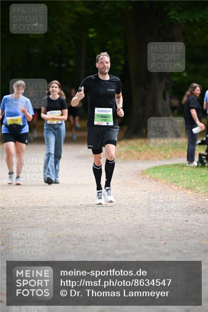 31.08.2025 - 21. Blankeneser Heldenlauf Dr. Thomas Lammeyer http://msf.ph/oto/8634547 31.08.2025 10:33:29 Laufen 3723 meine-sportfotos.de