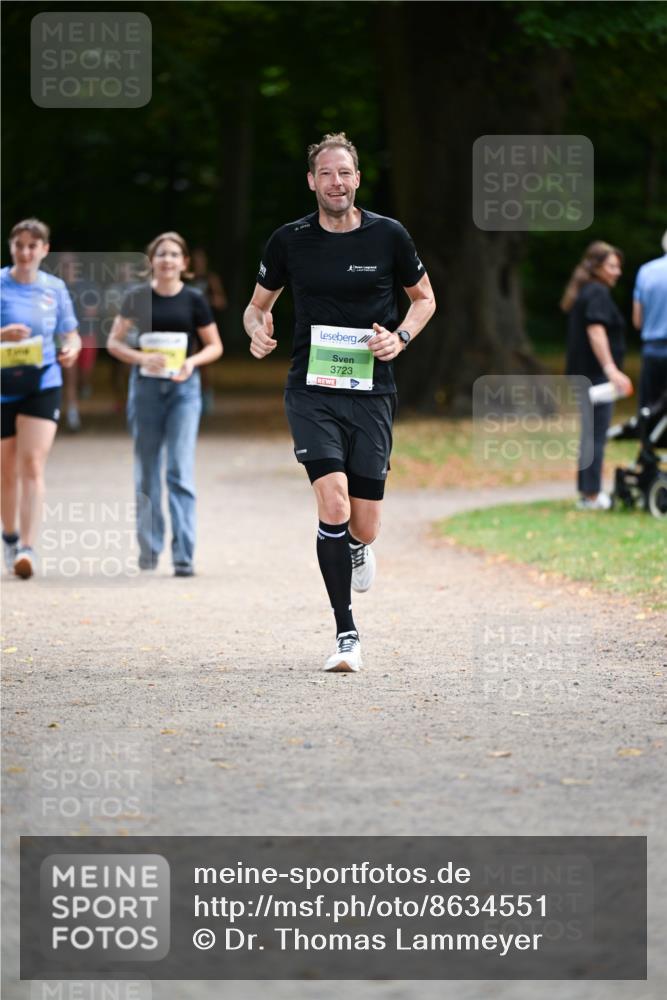 31.08.2025 - 21. Blankeneser Heldenlauf Dr. Thomas Lammeyer http://msf.ph/oto/8634551 31.08.2025 10:33:30 Laufen 7308, 3723 meine-sportfotos.de