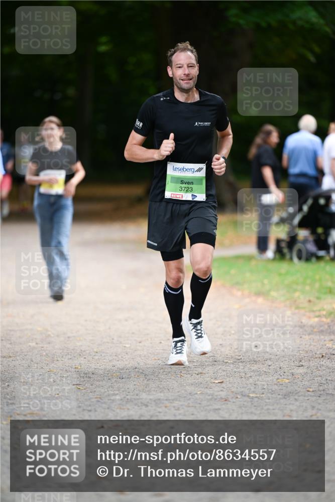 31.08.2025 - 21. Blankeneser Heldenlauf Dr. Thomas Lammeyer http://msf.ph/oto/8634557 31.08.2025 10:33:31 Laufen 3723, 1005, 2001 meine-sportfotos.de