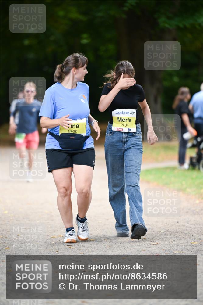 31.08.2025 - 21. Blankeneser Heldenlauf Dr. Thomas Lammeyer http://msf.ph/oto/8634586 31.08.2025 10:33:36 Laufen 2432, 2434 meine-sportfotos.de