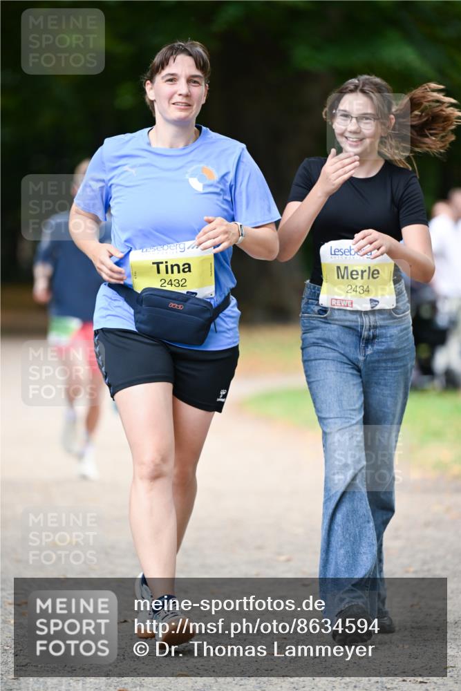 31.08.2025 - 21. Blankeneser Heldenlauf Dr. Thomas Lammeyer http://msf.ph/oto/8634594 31.08.2025 10:33:38 Laufen 2432, 2434 meine-sportfotos.de