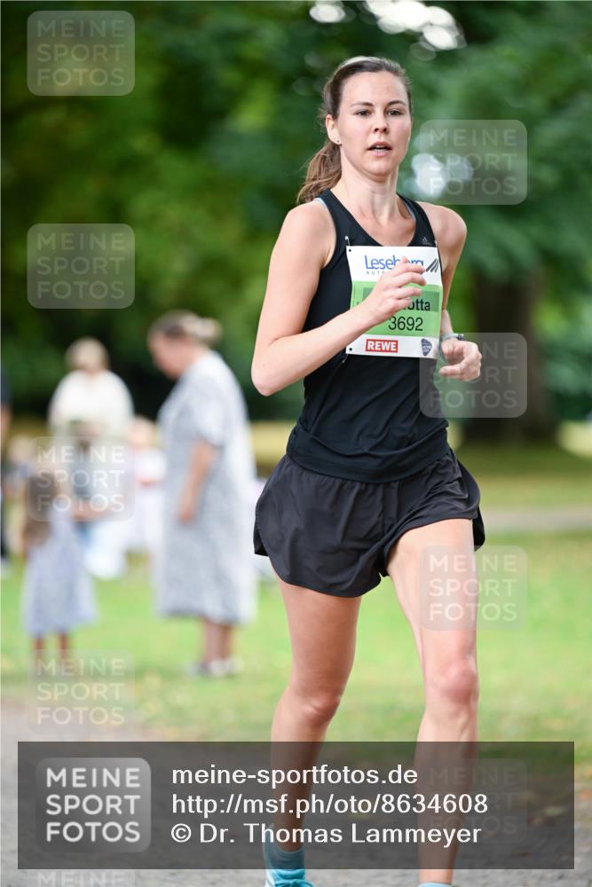 31.08.2025 - 21. Blankeneser Heldenlauf Dr. Thomas Lammeyer http://msf.ph/oto/8634608 31.08.2025 10:33:42 Laufen 3692 meine-sportfotos.de