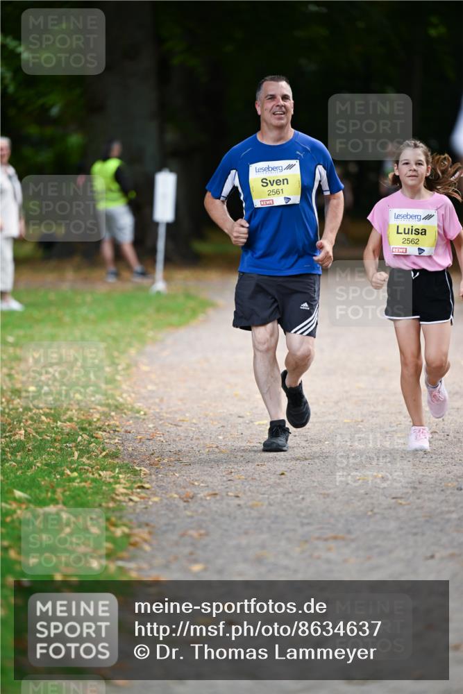 31.08.2025 - 21. Blankeneser Heldenlauf Dr. Thomas Lammeyer http://msf.ph/oto/8634637 31.08.2025 10:33:58 Laufen 2561, 2562 meine-sportfotos.de