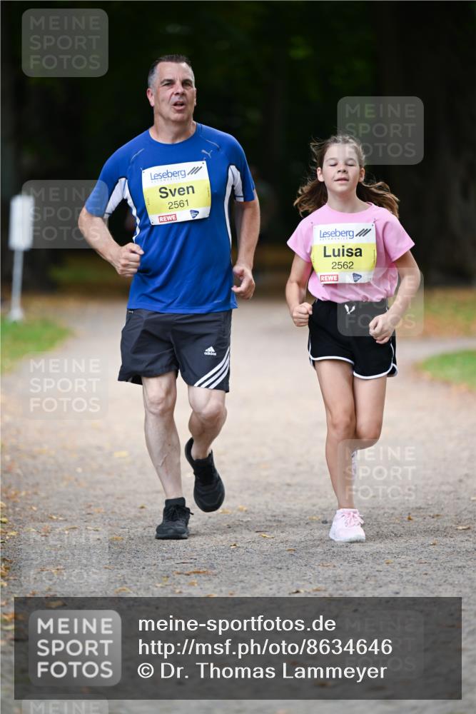 31.08.2025 - 21. Blankeneser Heldenlauf Dr. Thomas Lammeyer http://msf.ph/oto/8634646 31.08.2025 10:34:00 Laufen 2561, 2562 meine-sportfotos.de