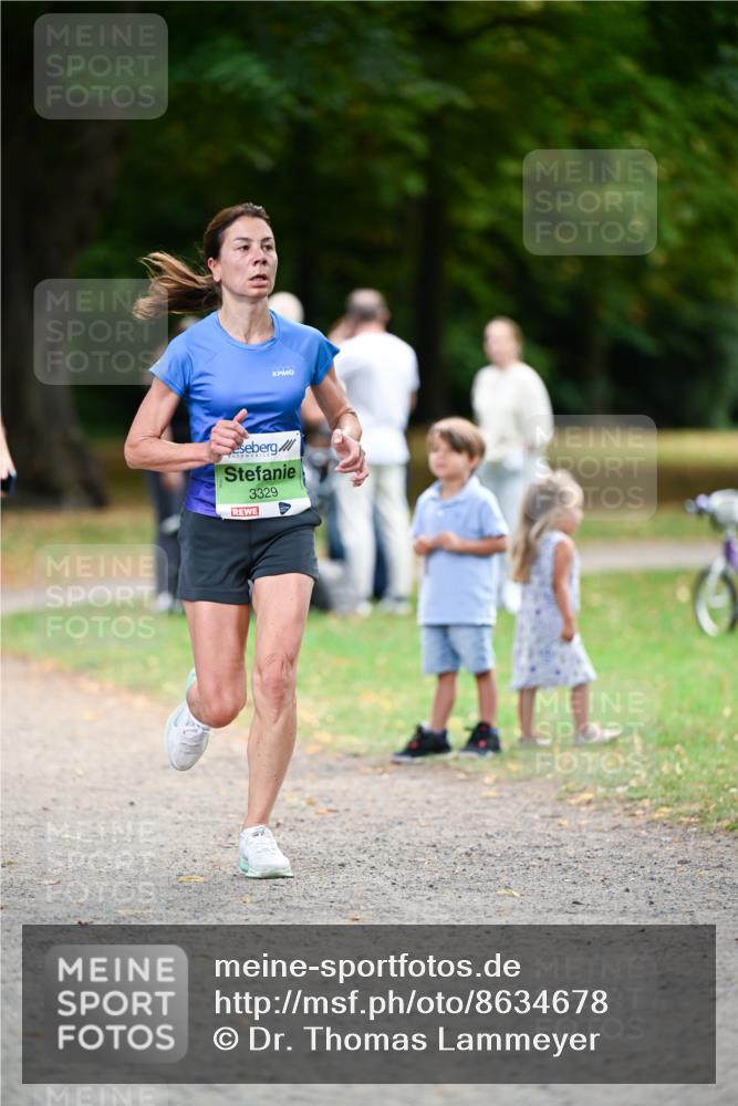 31.08.2025 - 21. Blankeneser Heldenlauf Dr. Thomas Lammeyer http://msf.ph/oto/8634678 31.08.2025 10:34:20 Laufen 3329 meine-sportfotos.de
