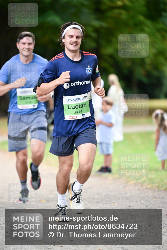 31.08.2025 - 21. Blankeneser Heldenlauf Dr. Thomas Lammeyer http://msf.ph/oto/8634723 31.08.2025 10:34:30 Laufen 3191, 3414 meine-sportfotos.de