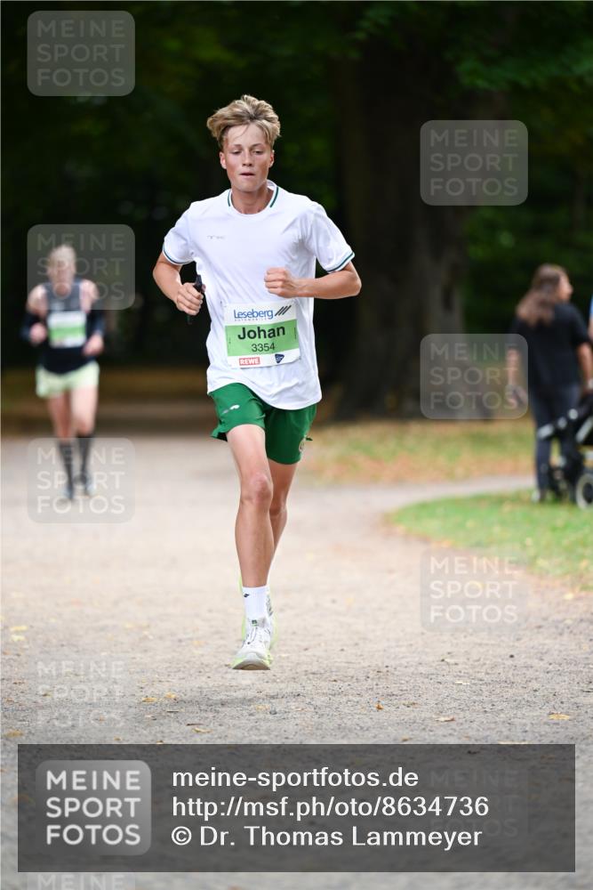 31.08.2025 - 21. Blankeneser Heldenlauf Dr. Thomas Lammeyer http://msf.ph/oto/8634736 31.08.2025 10:34:34 Laufen 3354 meine-sportfotos.de