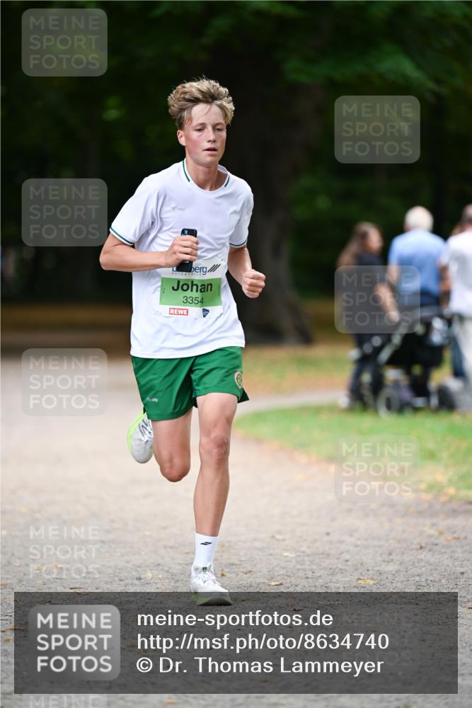 31.08.2025 - 21. Blankeneser Heldenlauf Dr. Thomas Lammeyer http://msf.ph/oto/8634740 31.08.2025 10:34:35 Laufen 3354 meine-sportfotos.de