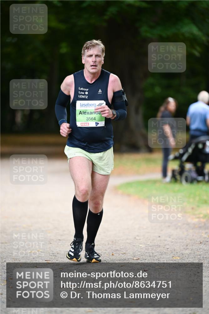31.08.2025 - 21. Blankeneser Heldenlauf Dr. Thomas Lammeyer http://msf.ph/oto/8634751 31.08.2025 10:34:40 Laufen 3564 meine-sportfotos.de