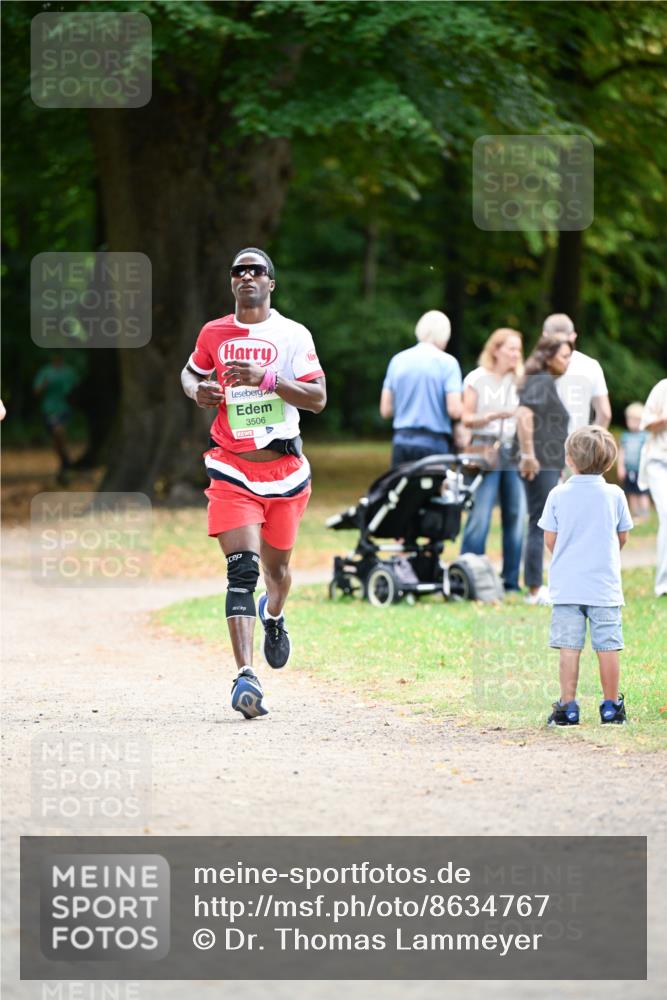 31.08.2025 - 21. Blankeneser Heldenlauf Dr. Thomas Lammeyer http://msf.ph/oto/8634767 31.08.2025 10:35:00 Laufen 3506 meine-sportfotos.de