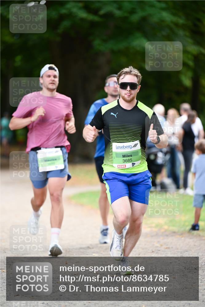 31.08.2025 - 21. Blankeneser Heldenlauf Dr. Thomas Lammeyer http://msf.ph/oto/8634785 31.08.2025 10:35:03 Laufen 3685 meine-sportfotos.de
