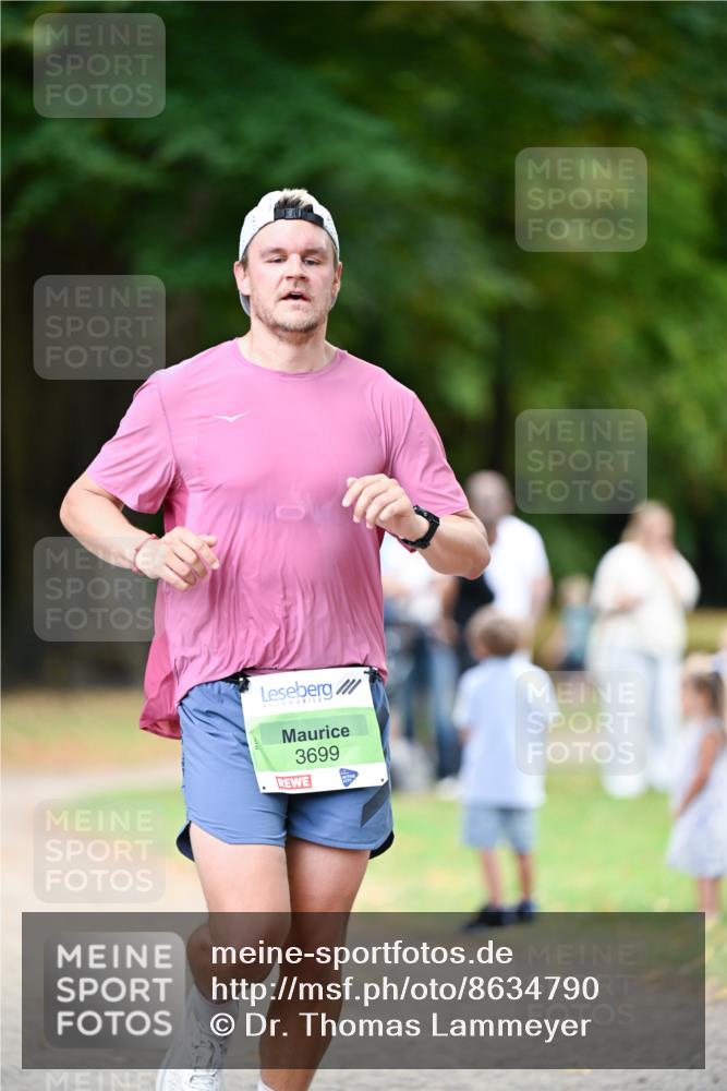 31.08.2025 - 21. Blankeneser Heldenlauf Dr. Thomas Lammeyer http://msf.ph/oto/8634790 31.08.2025 10:35:05 Laufen 3699 meine-sportfotos.de