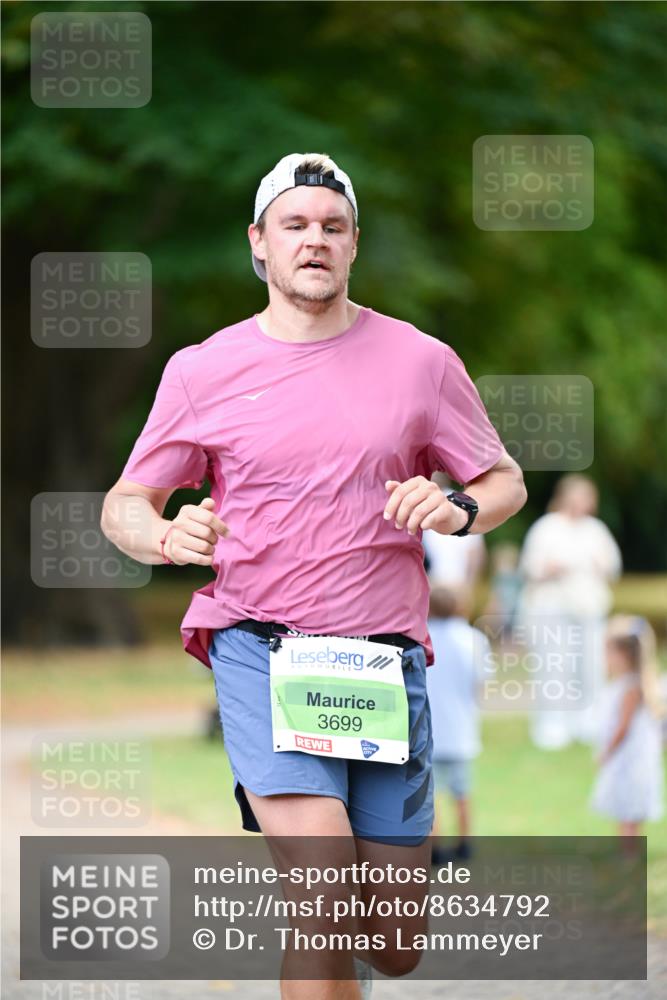 31.08.2025 - 21. Blankeneser Heldenlauf Dr. Thomas Lammeyer http://msf.ph/oto/8634792 31.08.2025 10:35:05 Laufen 3699 meine-sportfotos.de
