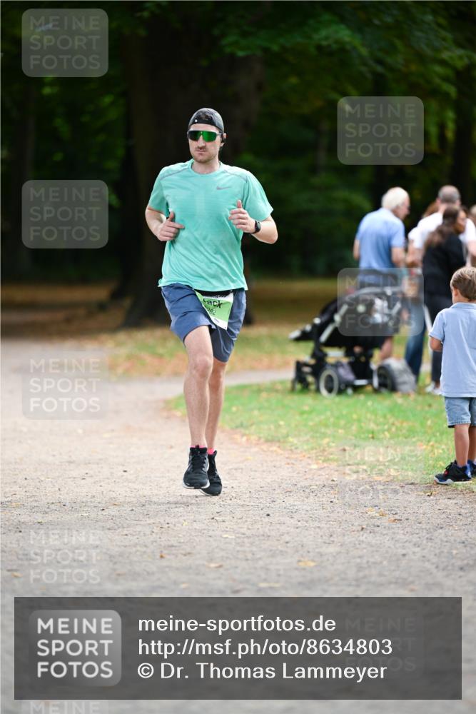 31.08.2025 - 21. Blankeneser Heldenlauf Dr. Thomas Lammeyer http://msf.ph/oto/8634803 31.08.2025 10:35:16 Laufen 992 meine-sportfotos.de