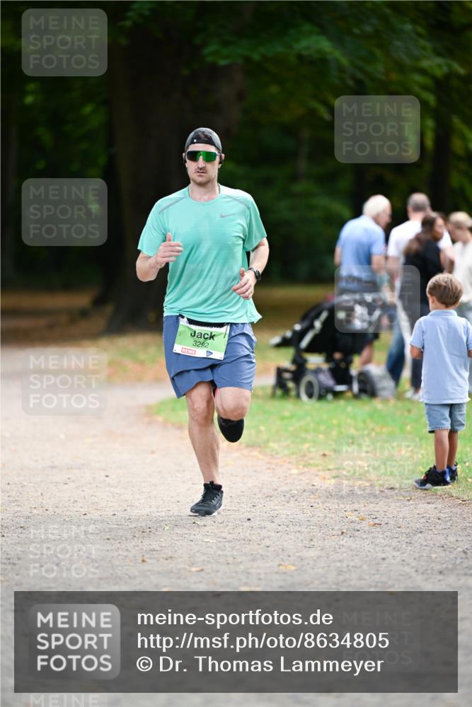 31.08.2025 - 21. Blankeneser Heldenlauf Dr. Thomas Lammeyer http://msf.ph/oto/8634805 31.08.2025 10:35:16 Laufen 3292 meine-sportfotos.de