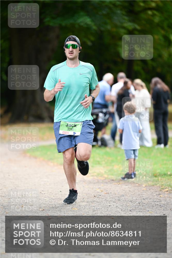 31.08.2025 - 21. Blankeneser Heldenlauf Dr. Thomas Lammeyer http://msf.ph/oto/8634811 31.08.2025 10:35:17 Laufen 3292 meine-sportfotos.de